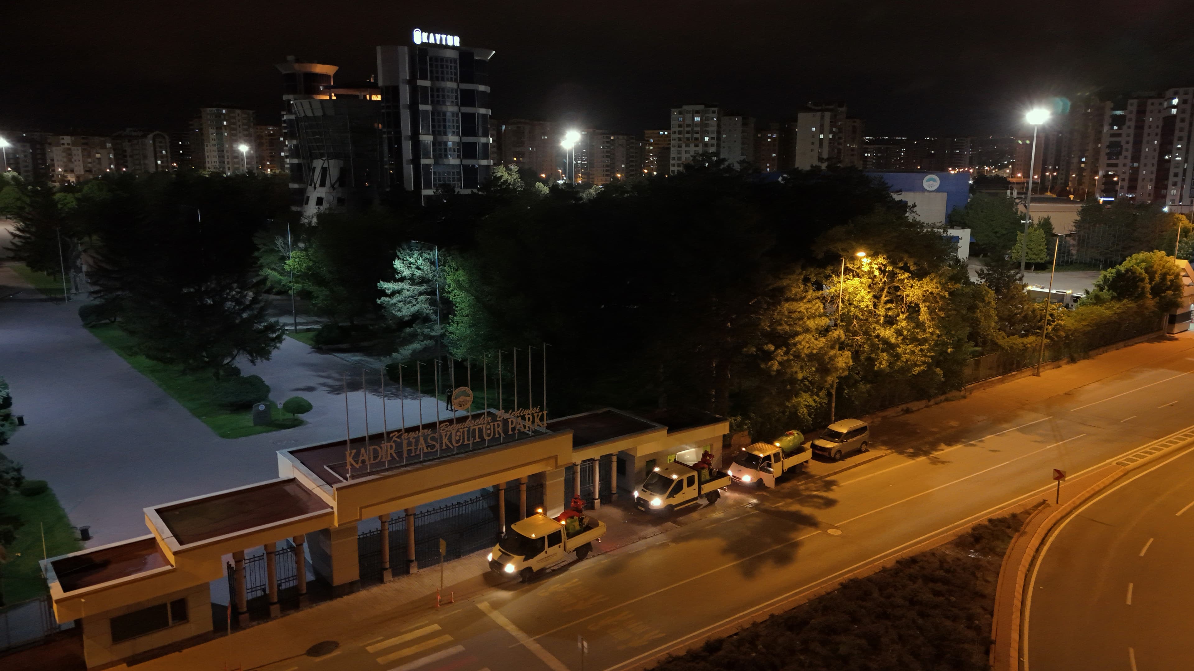 Kayseri’de park ve yeşil alanlarda ilaçlama çalışması başladı
