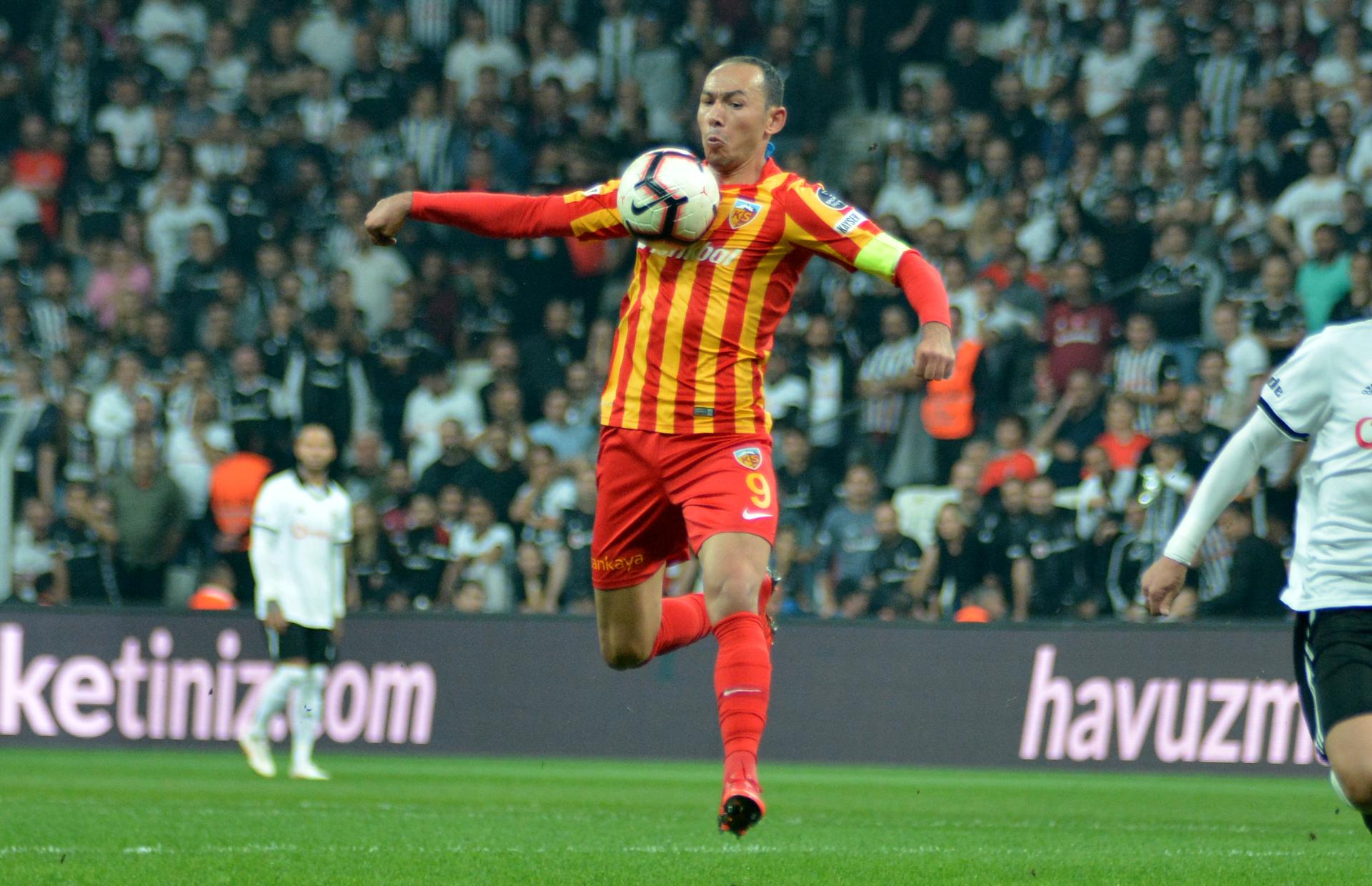 Kayserispor’un Umut Bulut’a ödeyeceği tazminata itirazı sonrası tutar düşürüldü