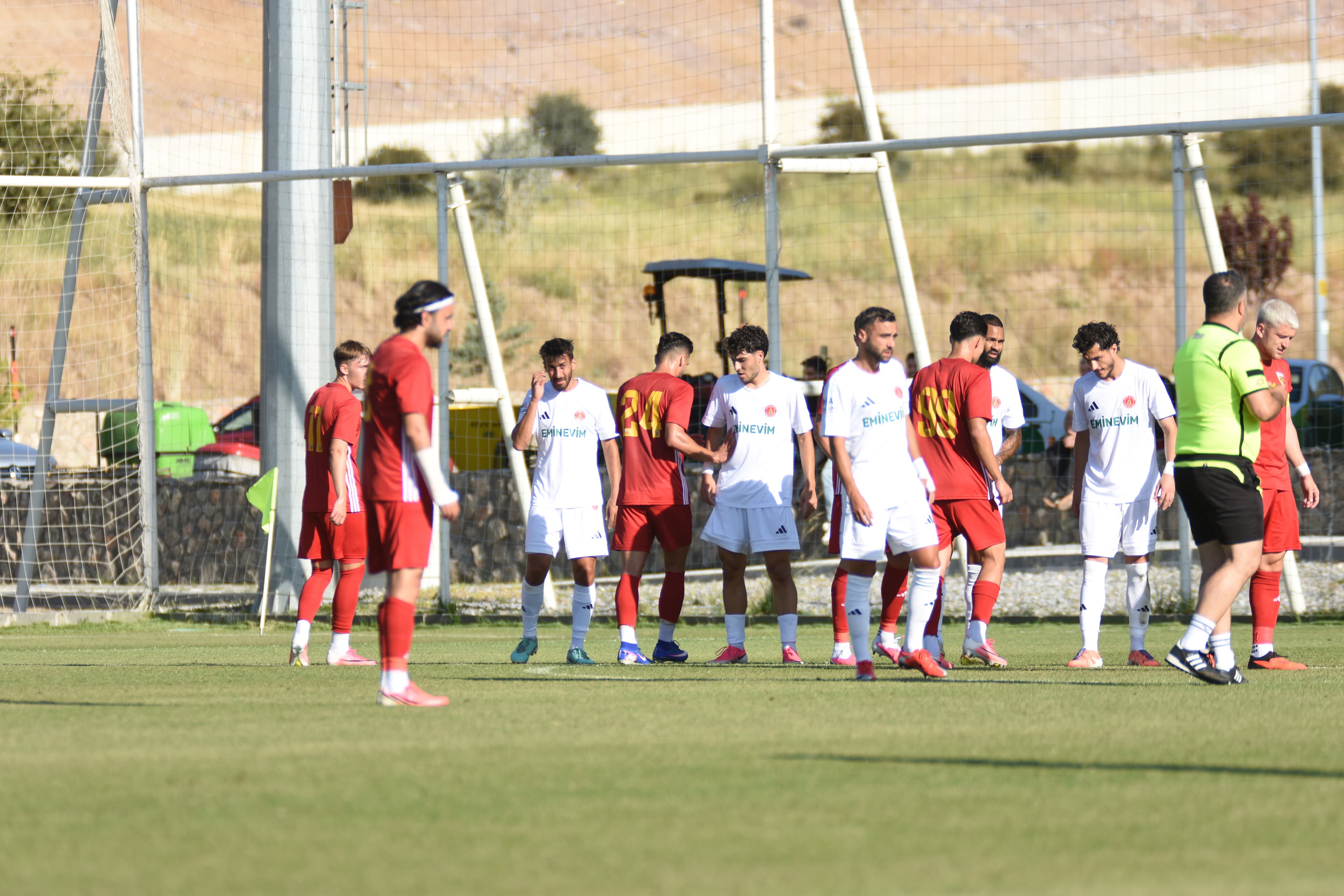Kayserispor, Vanspor FK hazırlıklarına yarın başlayacak