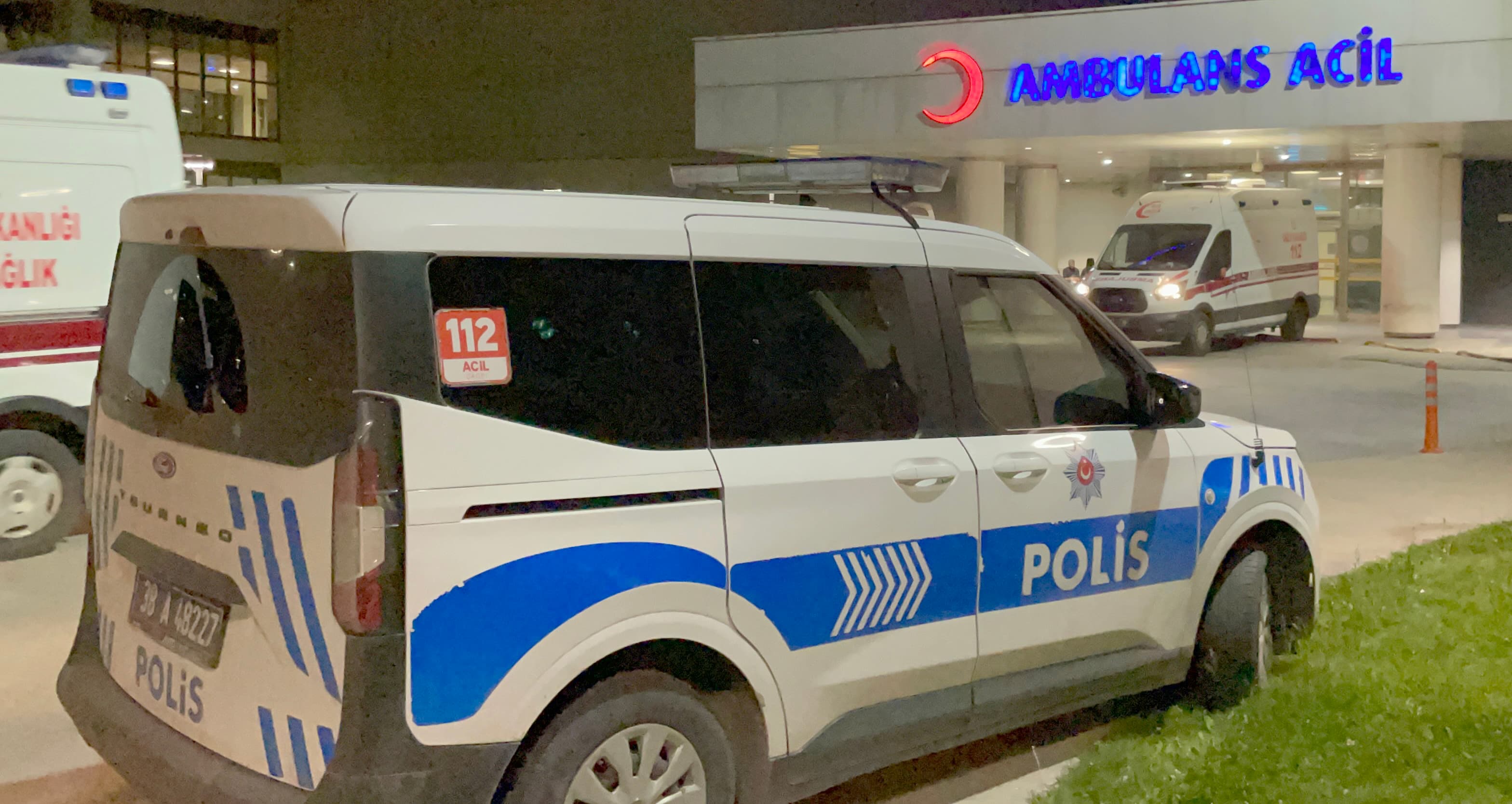 Boşanma aşamasındaki kocası tarafından bıçaklanan kadın ağır yaralandı