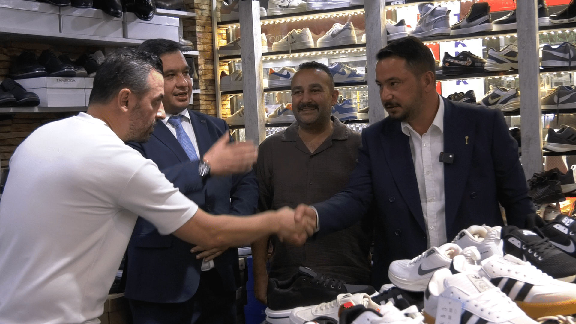 Başkan Kılıç, “Esnaflarımızın yanlarında olmaya devam edeceğiz” 