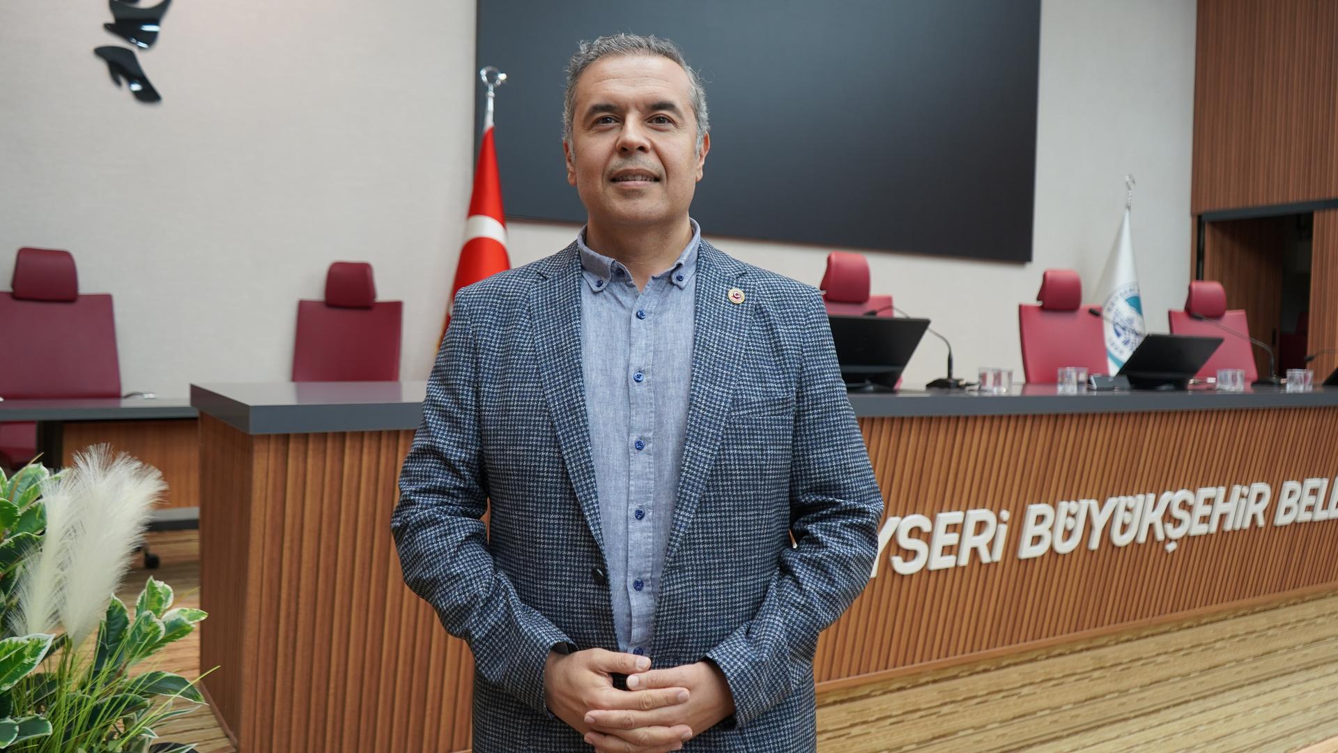 CHP’li Özer’den ulaşım zammı tepkisi; “Nereden alacak emekli de bu zammı getirip size verecek?”