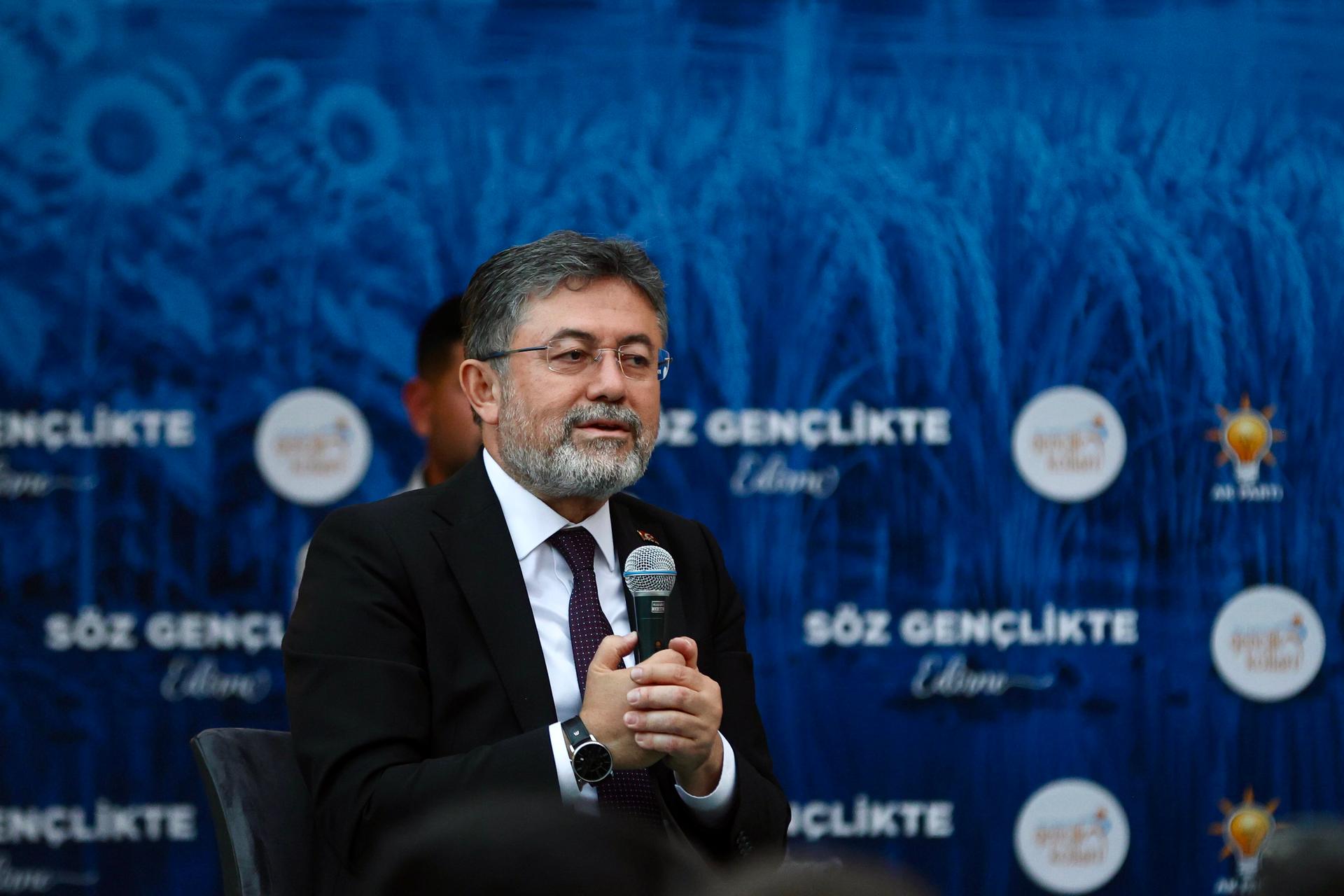 Bakan Yumaklı: “95 proje, 1,2 milyar hibe almaya hak kazandı”