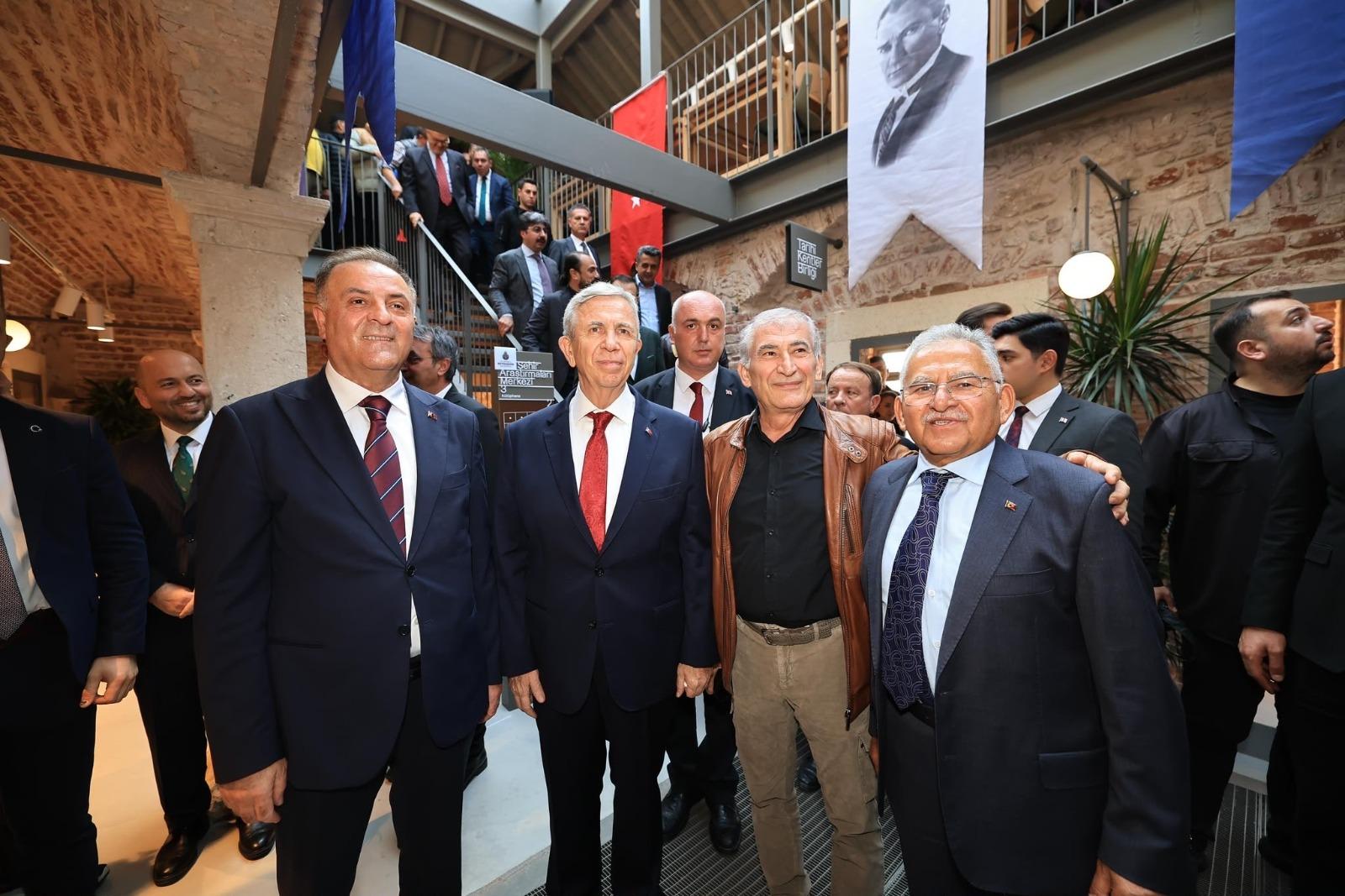 Başkan Büyükkılıç, İstanbul’da Şehir Araştırmaları Merkezi açılışına katıldı