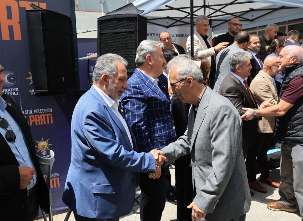 Başkan Yalçın:” Dünya mazlumlarının gözyaşının akmadığı bir bayram diliyorum”