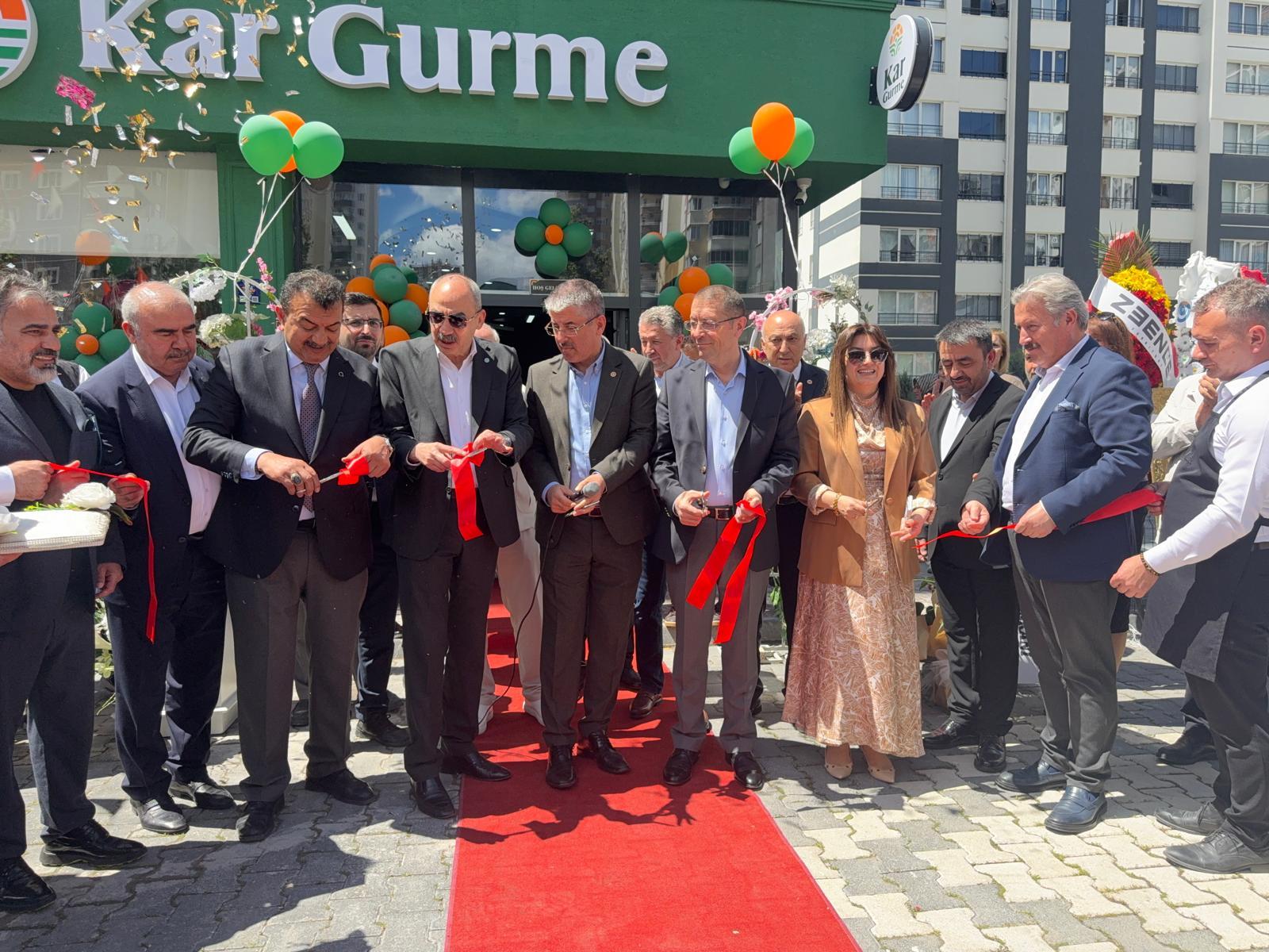 KAR Gurme Talas’ta hizmete açıldı