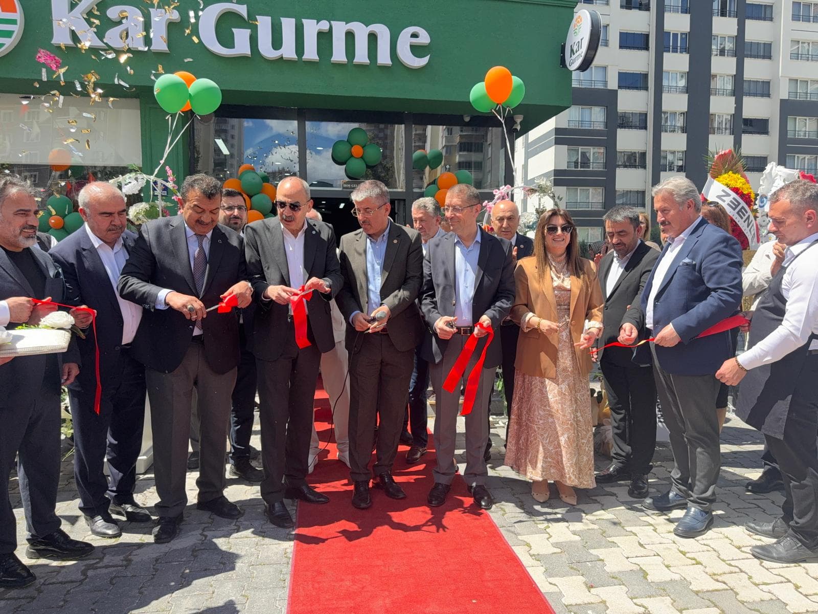 KAR Gurme Talas’ta hizmete açıldı
