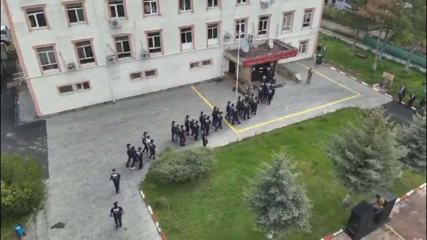 Kayseri’de uyuşturucu operasyonu: 13 şahıs tutuklandı