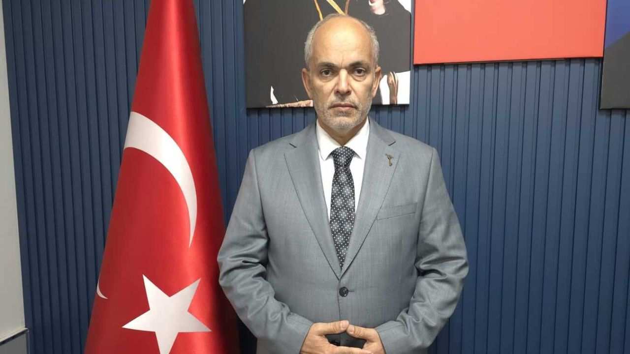 Anahtar Parti İl Başkanı Öztürk; “Çiftçiye sadaka değil, hakkını verin”