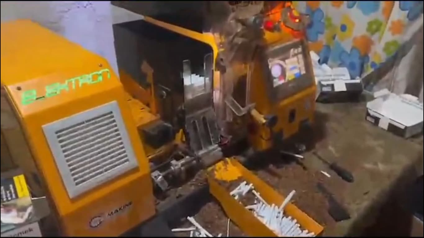 Kayseri'de 70 bin makaron ve 62 kilogram kaçak tütün ele geçirildi