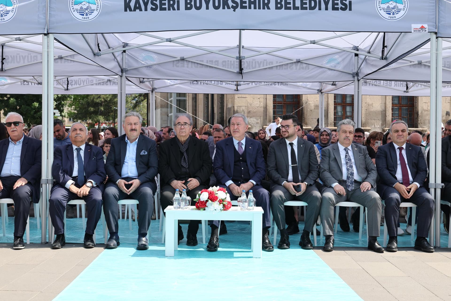 Kayseri Lisesi’nde mezuniyet heyecanı