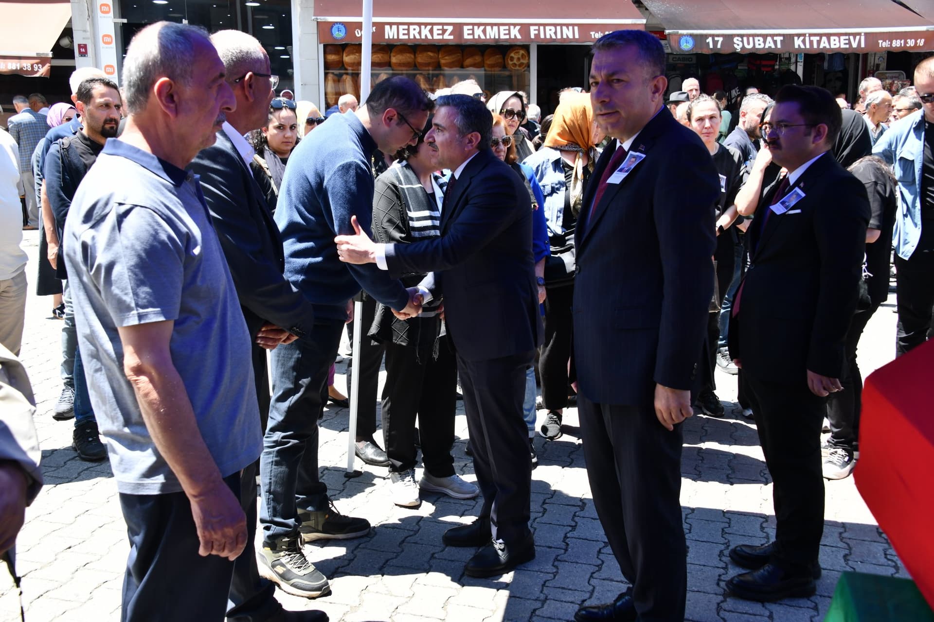Vali Yardımcısı Şenol Esmer son yolculuğuna uğurlandı