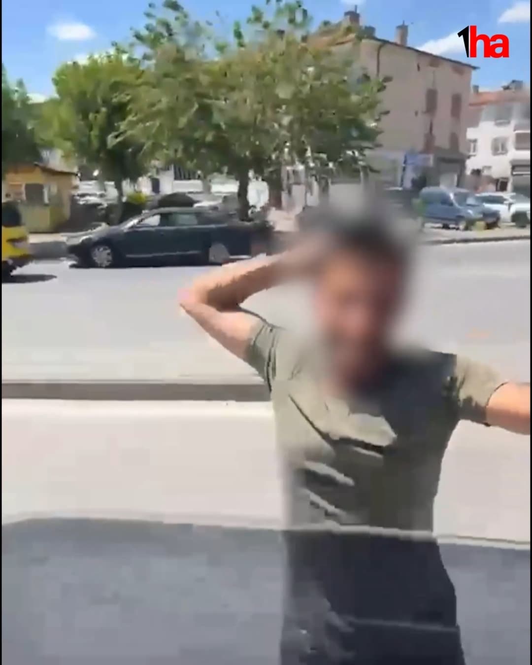Trafikte başka bir sürücüye saldıran alkollü motosiklet sürücüsüne 405 bin lira ceza