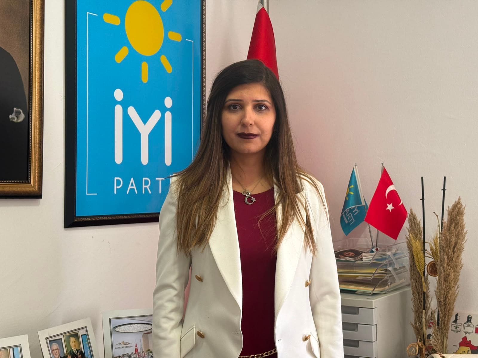 İYİ Partili Hakkomaz Şahin’den, Ankara Tandoğan’daki ‘Bayrak Açıyorum’ mitingine davet