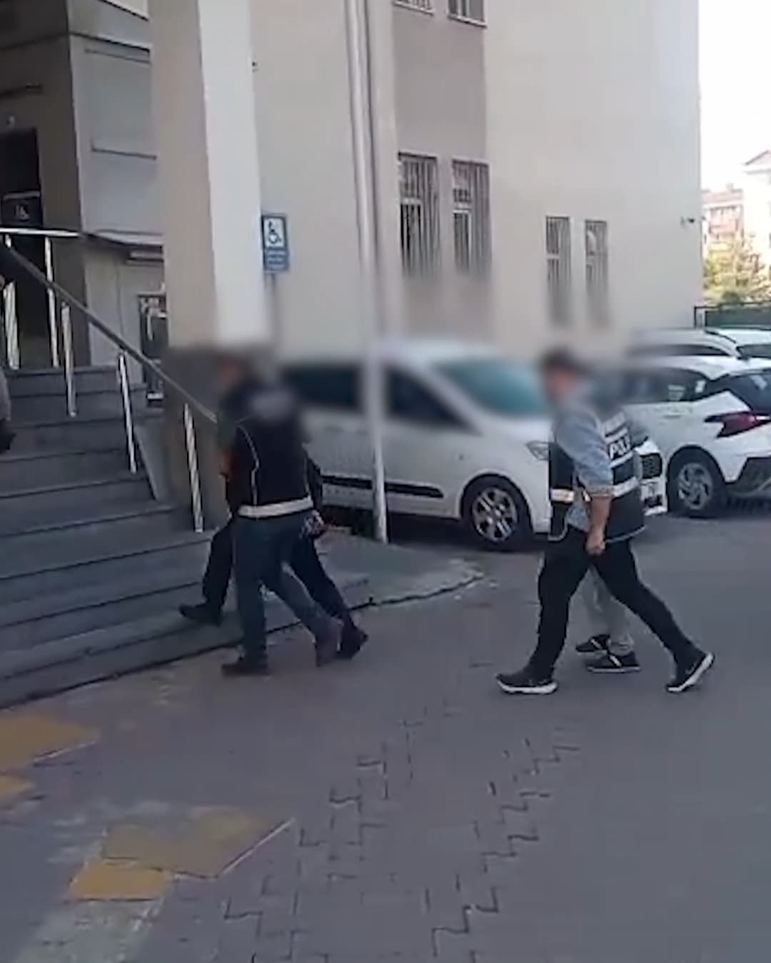 Kasten öldürme suçundan aranan 3 kişi yakalandı