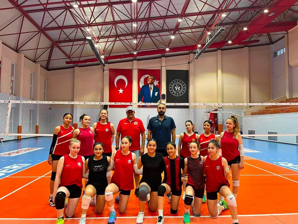 Kayseri ANALİG Kız Voleybol Takımı Nevşehir’e gidecek