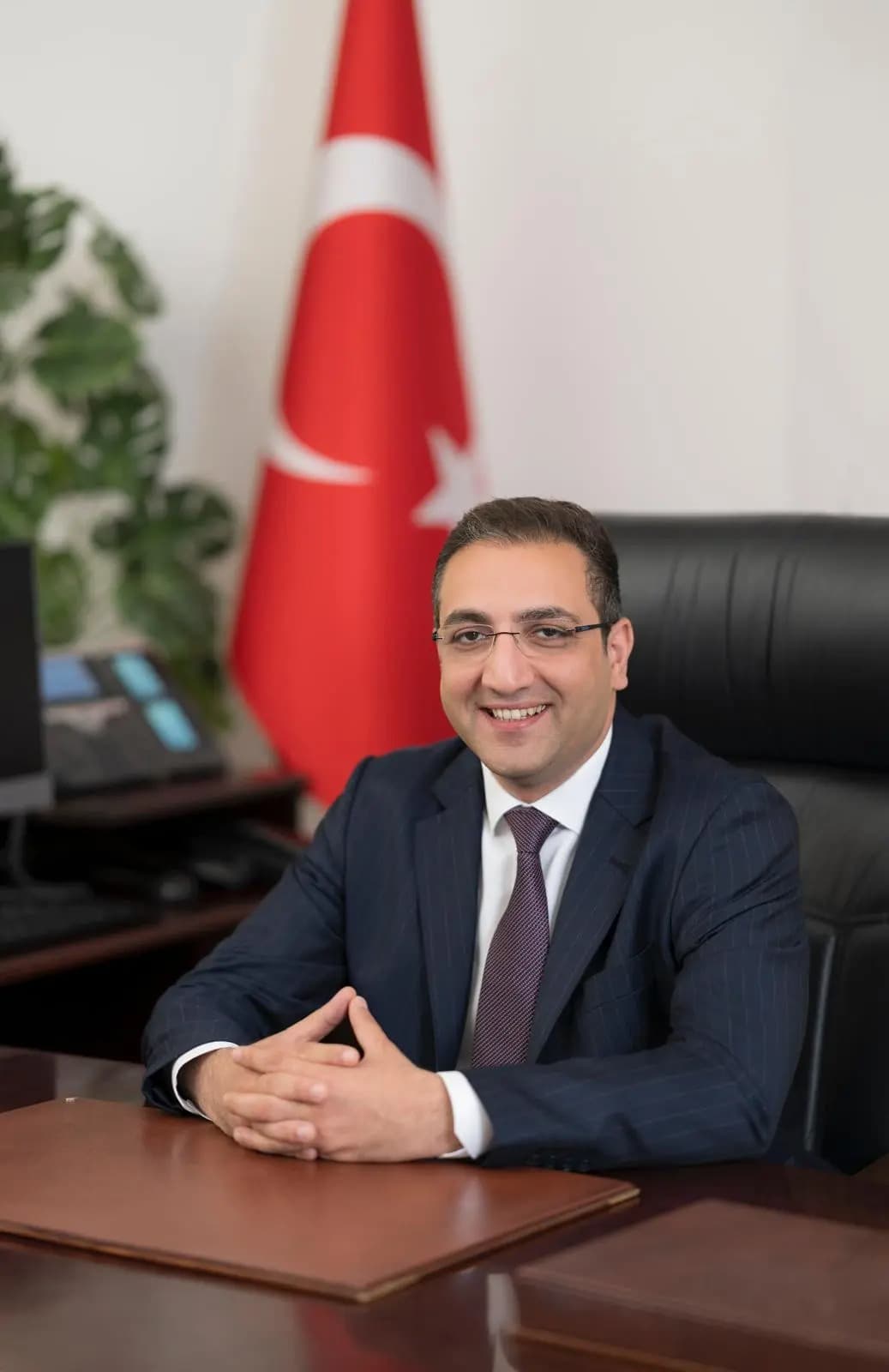 Kayserili Balçova Belediye Başkanı Onur Yiğit görevden uzaklaştırıldı