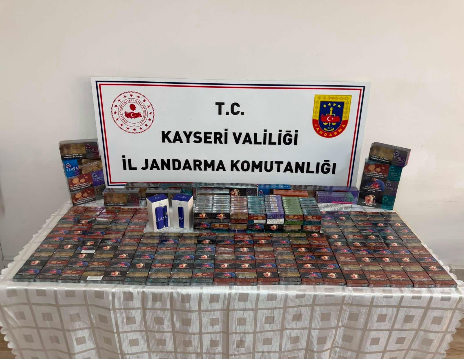 Kaçak elektronik sigara satışı yapan şahıs yakalandı