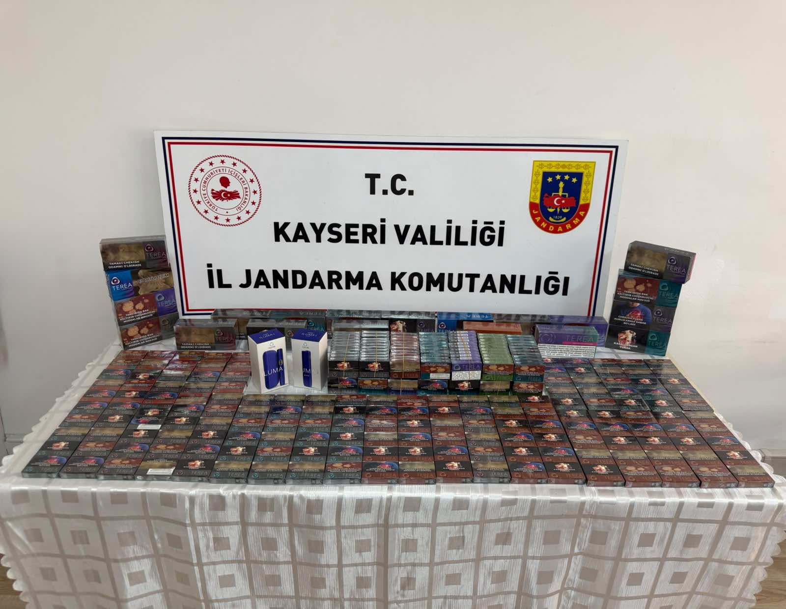Kaçak elektronik sigara satışı yapan şahıs yakalandı