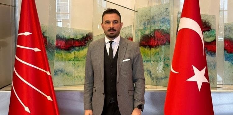 CHP’li Ünalmış: "Bu görüntüyü Cumhurbaşkanı görse ismini sildirirdi"