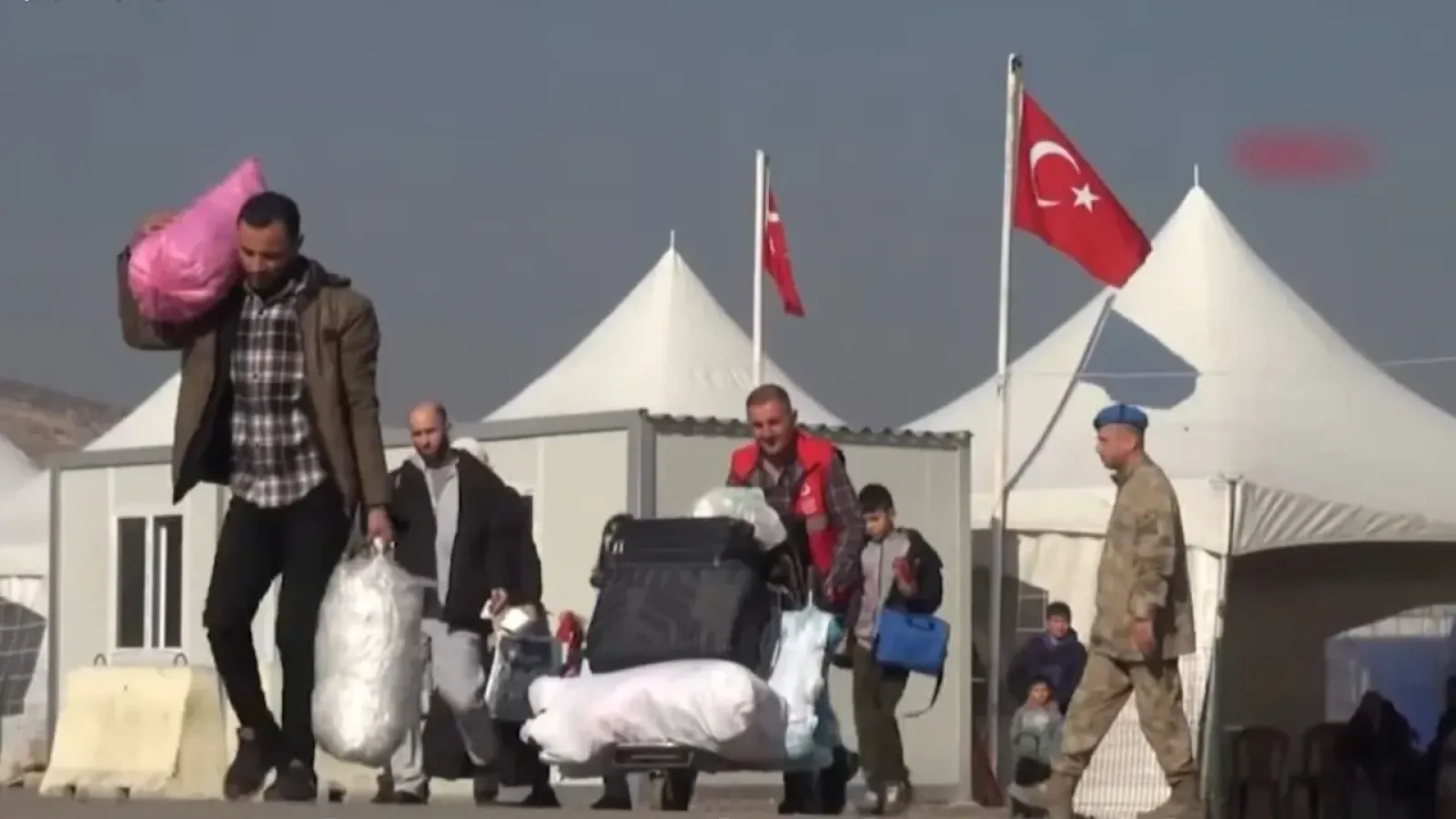Bakan Çiftçi; “10 yılda 1,5 milyon Suriyeli ülkelerine geri döndü”