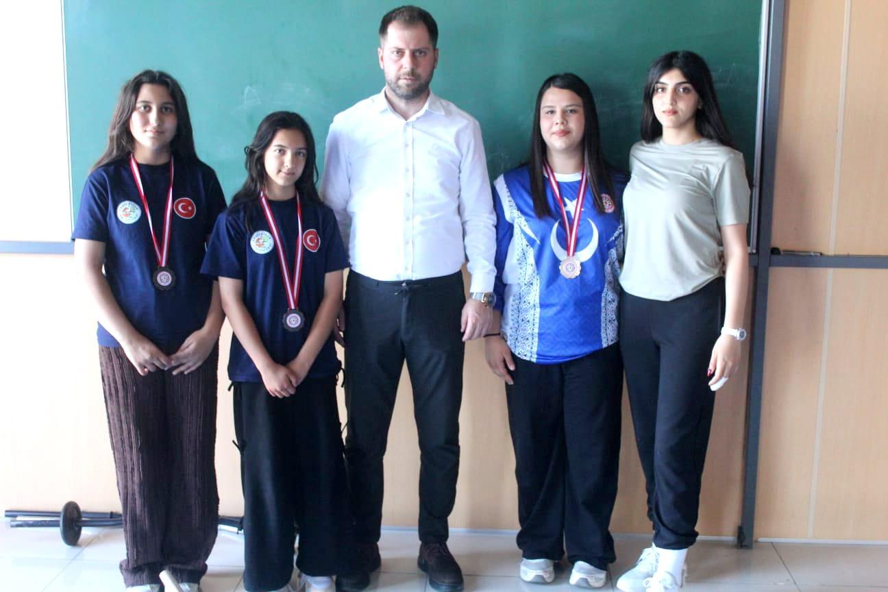 Yeşilhisarlı sporculardan Türkiye derecesi