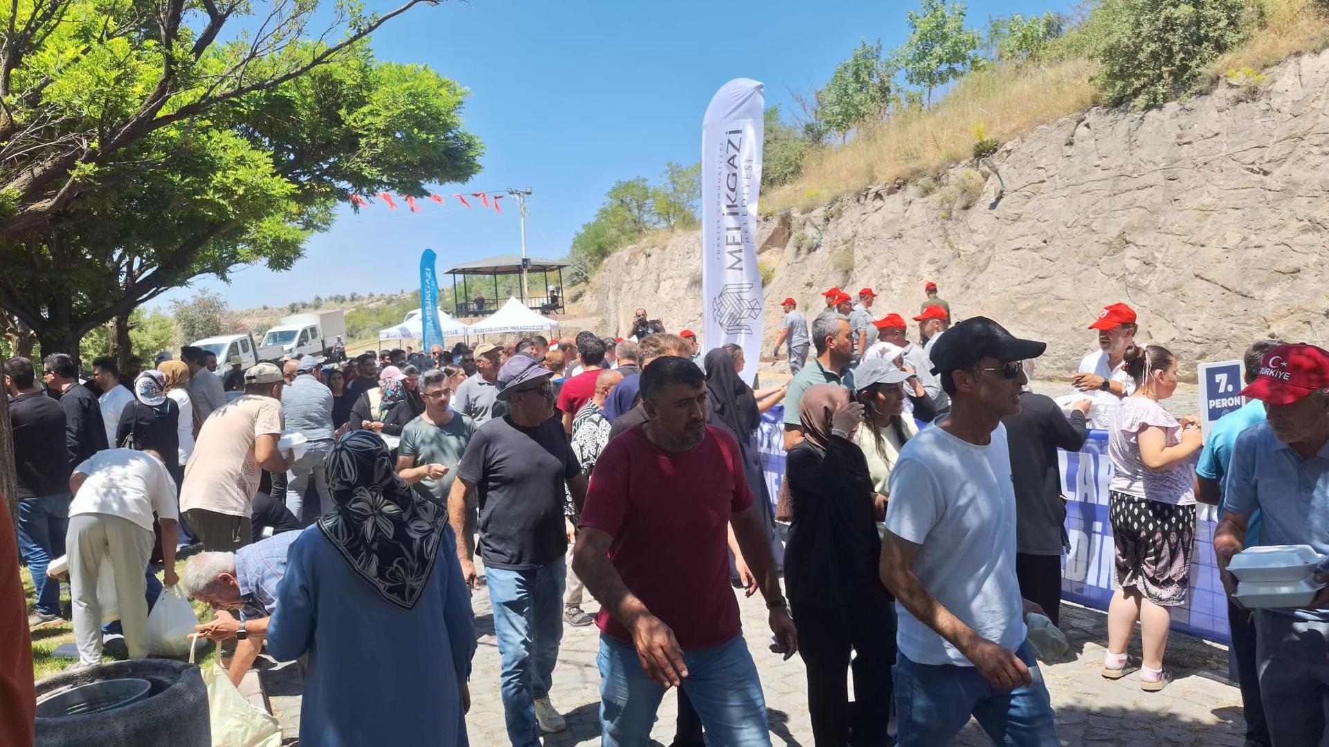 Mimar Sinan Anma ve Evliyalar Günü etkinliğine yoğun ilgi