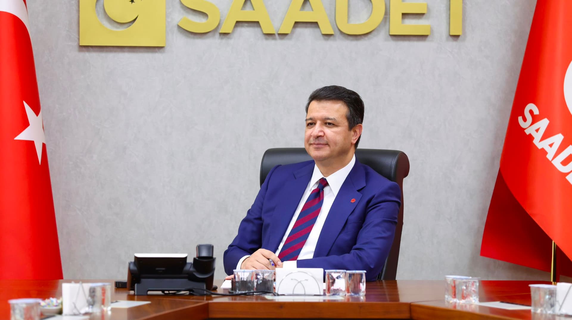 SP Genel Başkanı Arıkan, cezaevinde bulunan Selahattin Demirtaş ile bir görüşme gerçekleştirdi