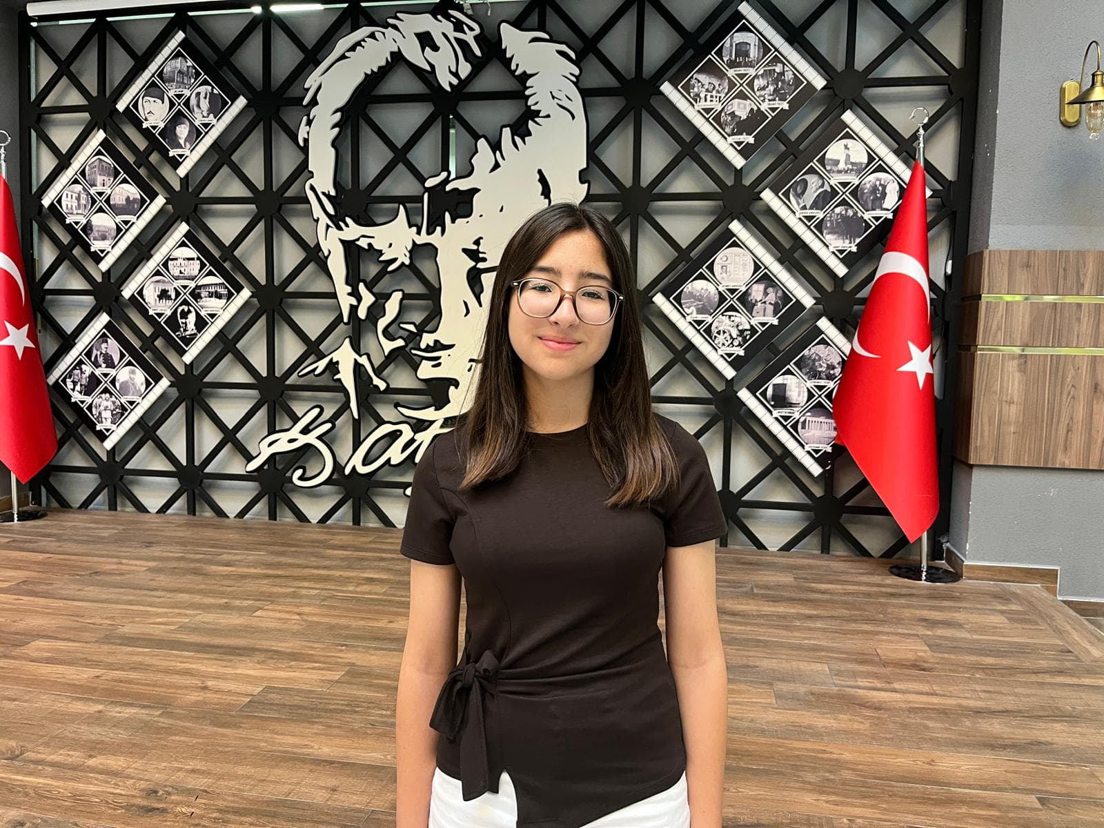 LGS birincisi Pınar, “Başarımı Atatürk’e borçluyum”