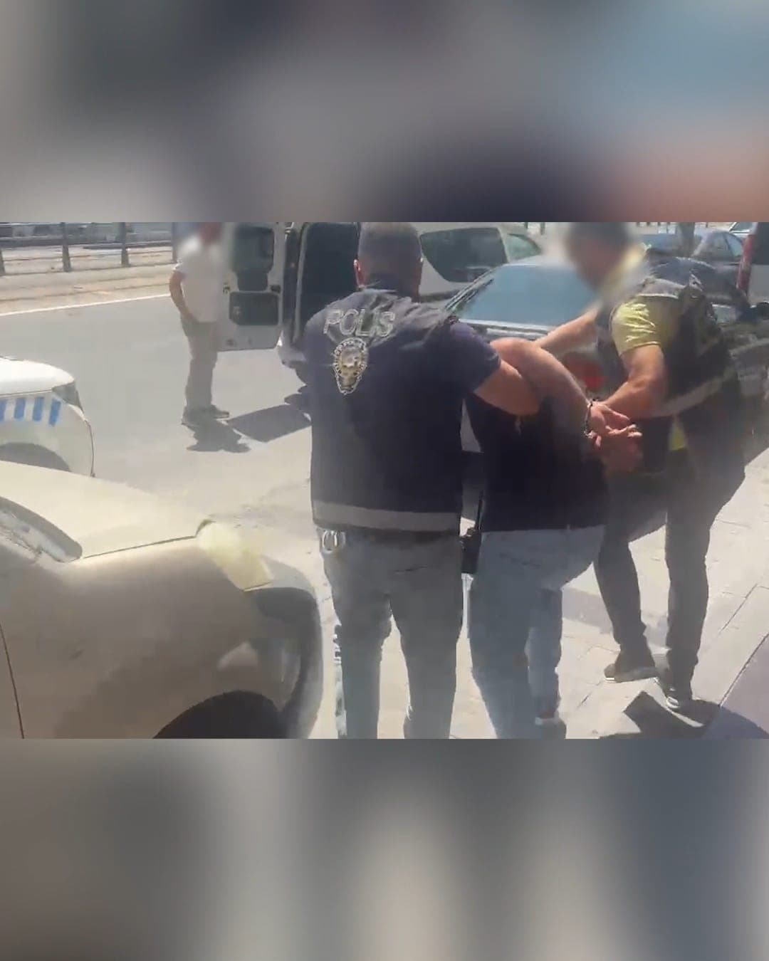 Uyuşturucu ticareti ve kasten yaralama suçundan aranan şahıs yakalandı