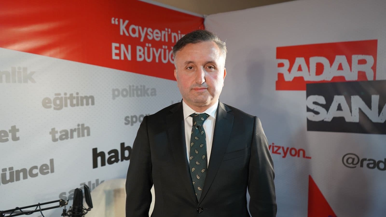 Müdür Esen, “YKS sonuçlarının öğrencilerimiz için hayırlı olmasını diliyorum”
