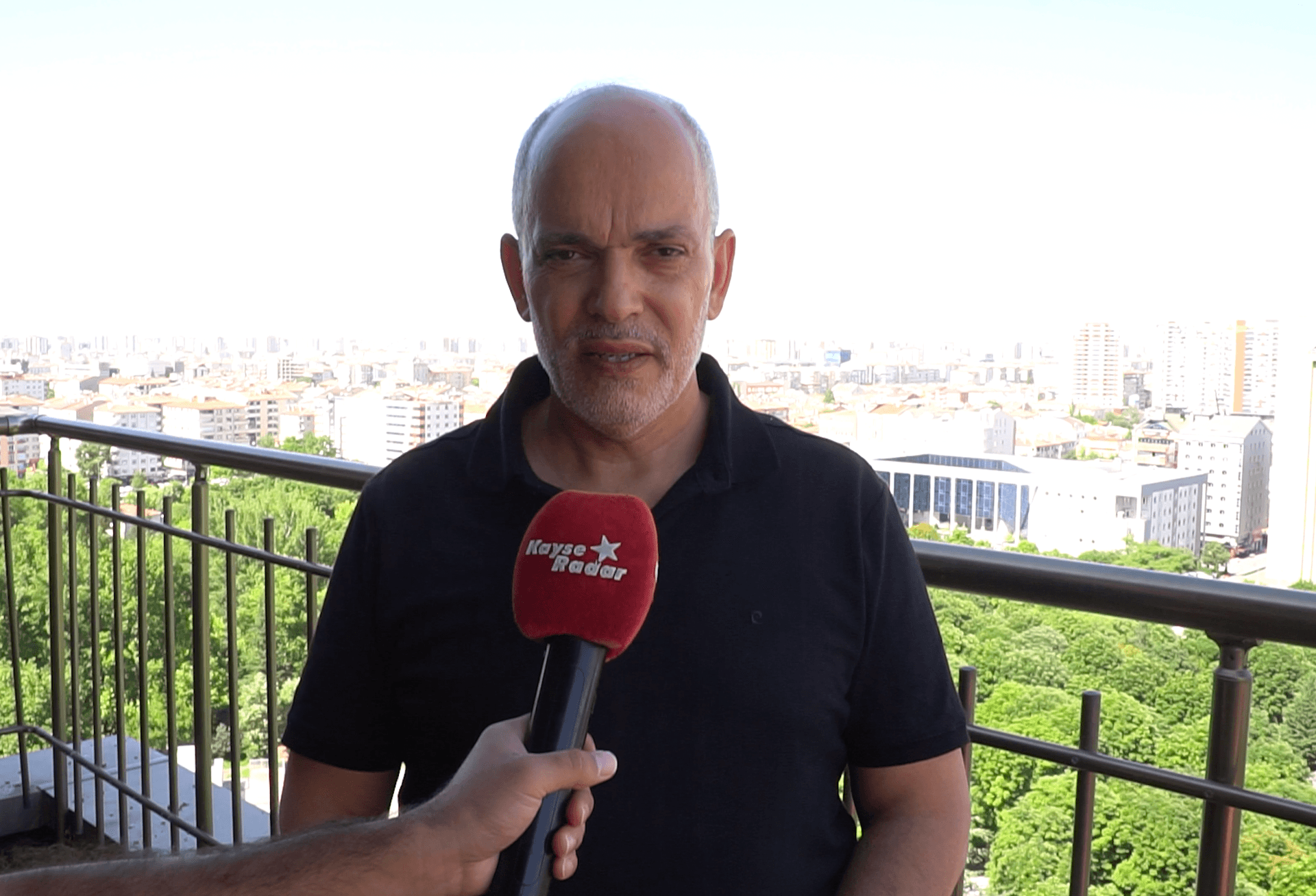 Başkan Öztürk, “Vatandaş, ruhsatlı yapısına bağlantı yapmak istediğinde randevu verilmiyor”