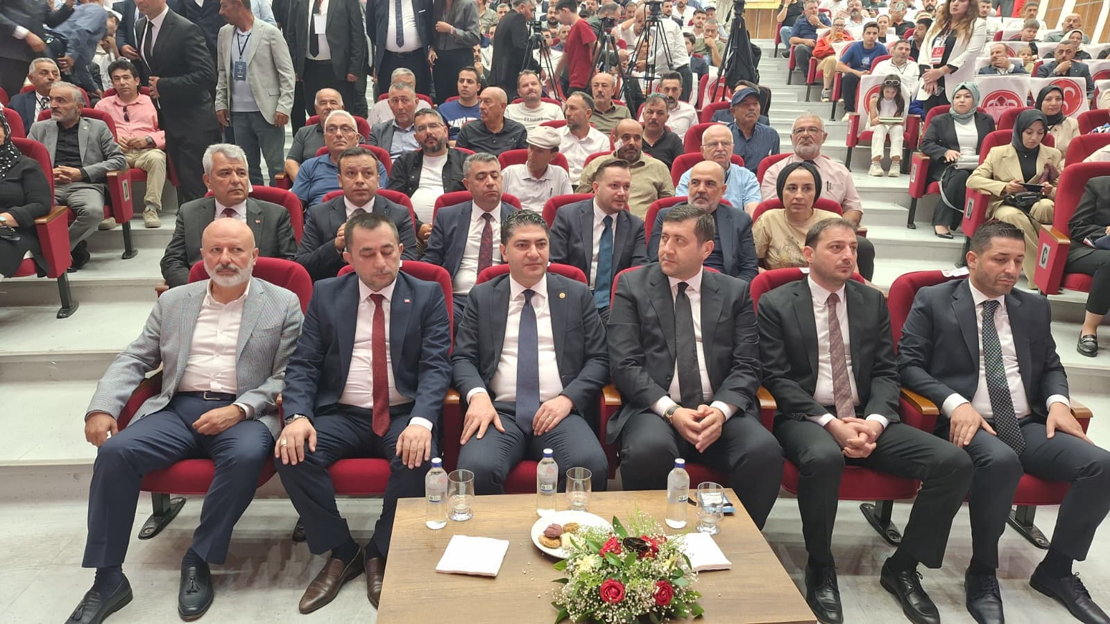 MHP Kocasinan İlçe Başkanı Önder, güven tazeledi