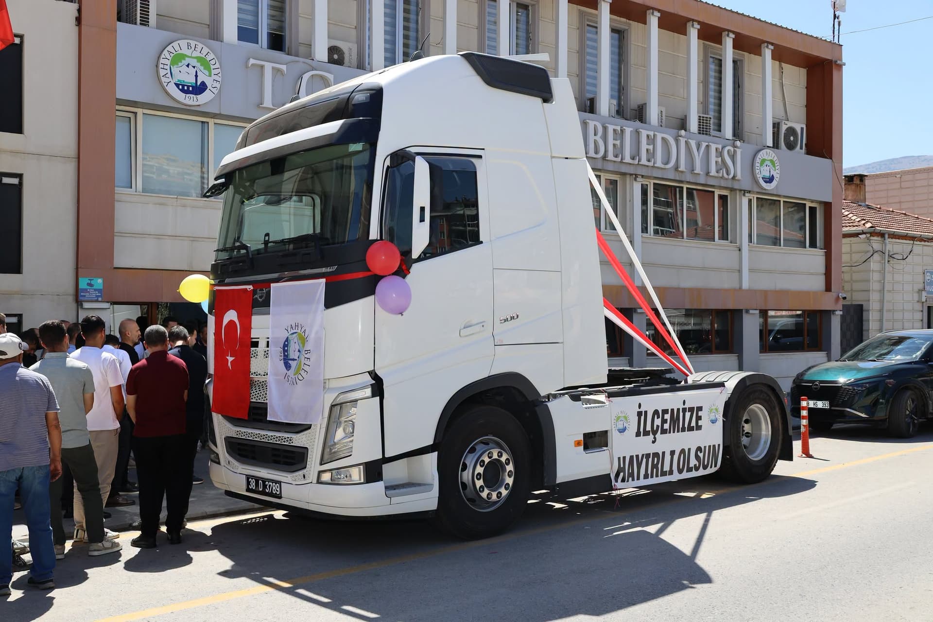 Yahyalı Belediyesi araç filosuna yeni araç eklendi