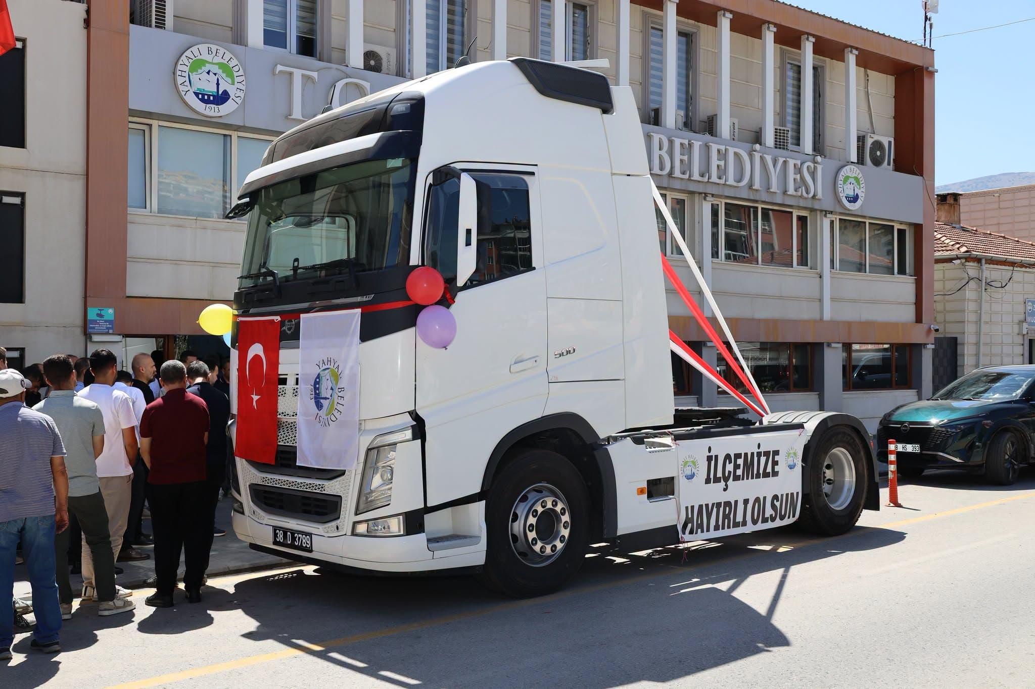 Yahyalı Belediyesi araç filosuna yeni araç eklendi