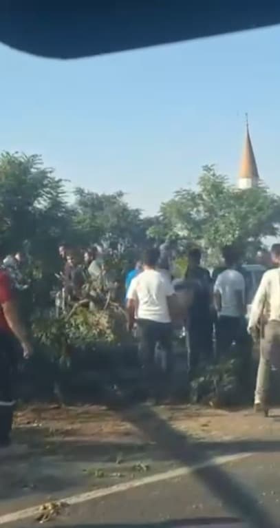 Kayseri’de yolcu otobüsü devrildi: 1 ölü, 22 yaralı