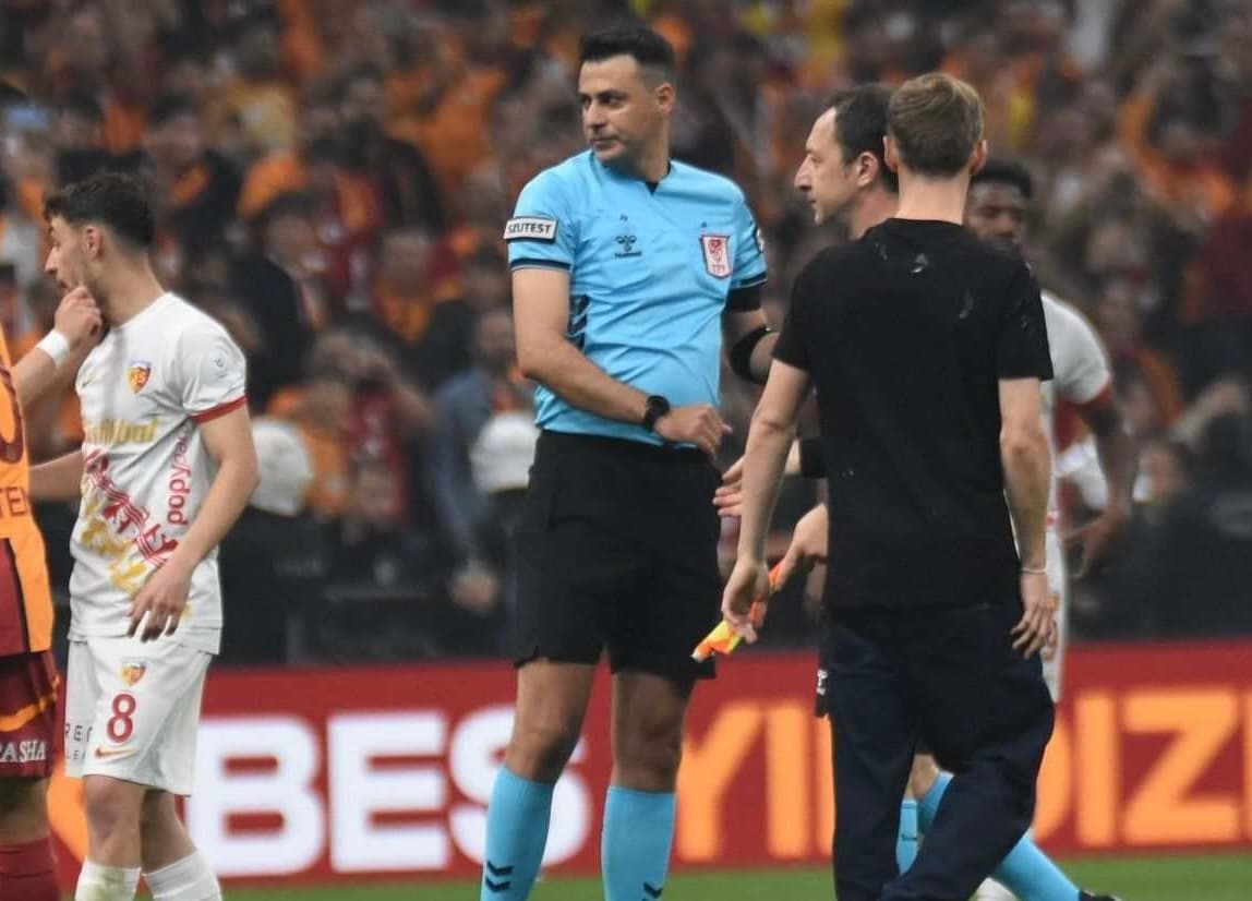 Kayserispor - Sivasspor maçını Ali Şansalan yönetecek