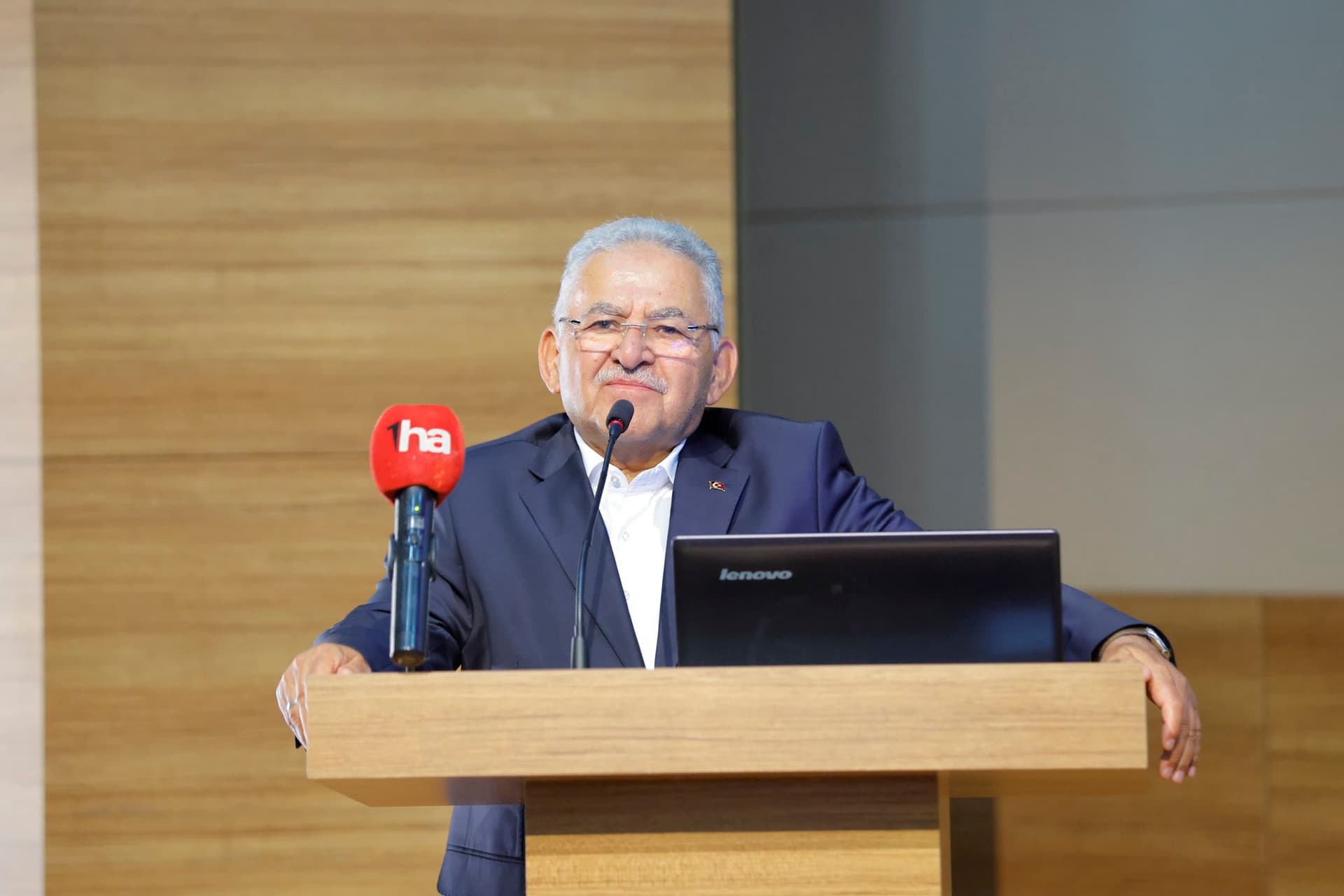 Aliya İzzetbegoviç, doğumunun 101’inci yılında ERÜ’de anıldı