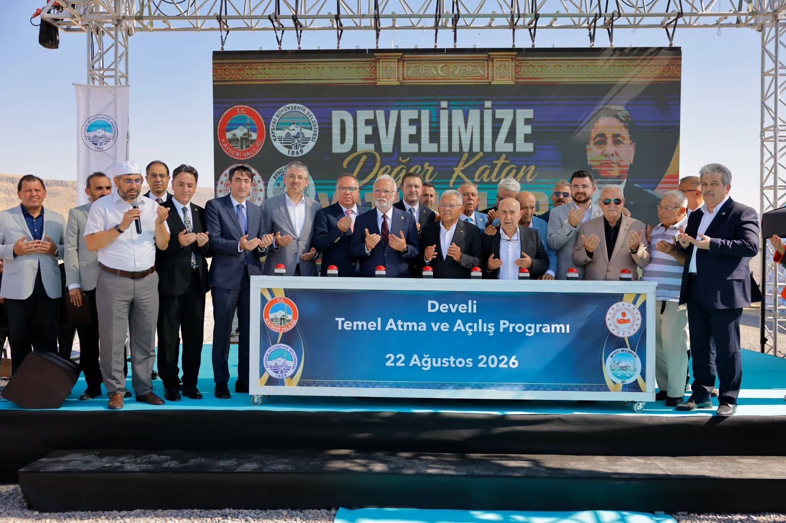 Başkan Büyükkılıç, “7 büyükşehirde, 600 tane billboardda Kayseri’yi anlatıyoruz”
