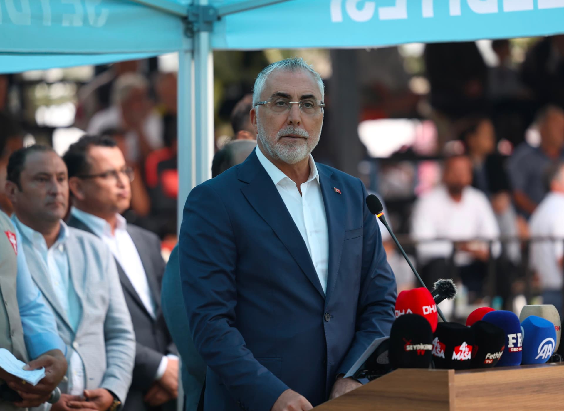 Bakan Işıkhan, “Son 1 yılda 1,5 milyon iş başvurusu yapıldı”