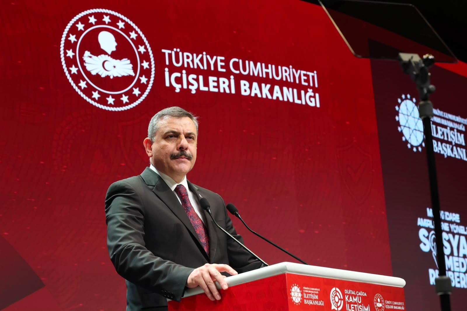 Bakan Çiftçi, “Evlatlarımıza acımayana, biz de acımayacağız”