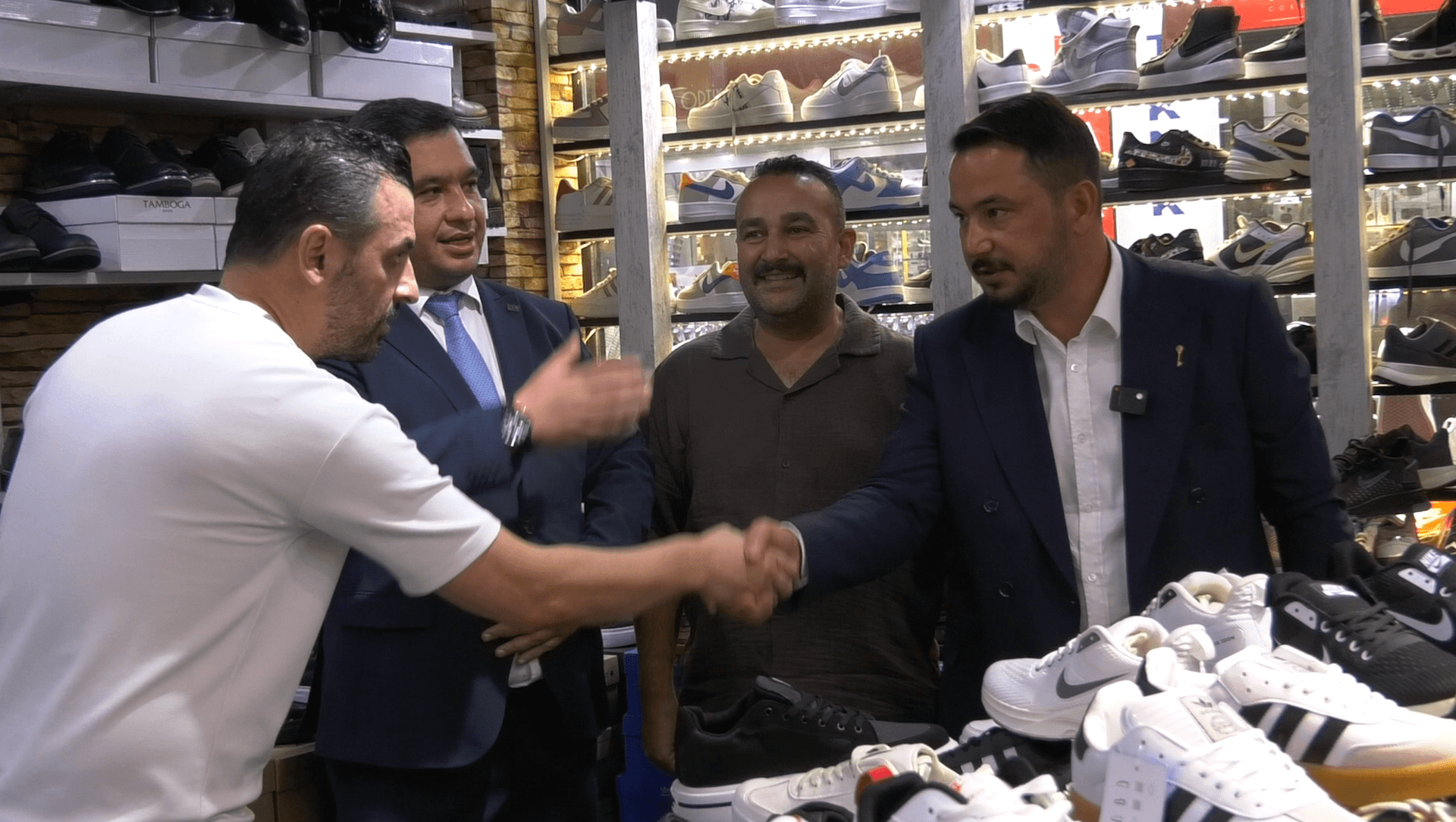 Başkan Kılıç, “Esnaflarımızın yanlarında olmaya devam edeceğiz”