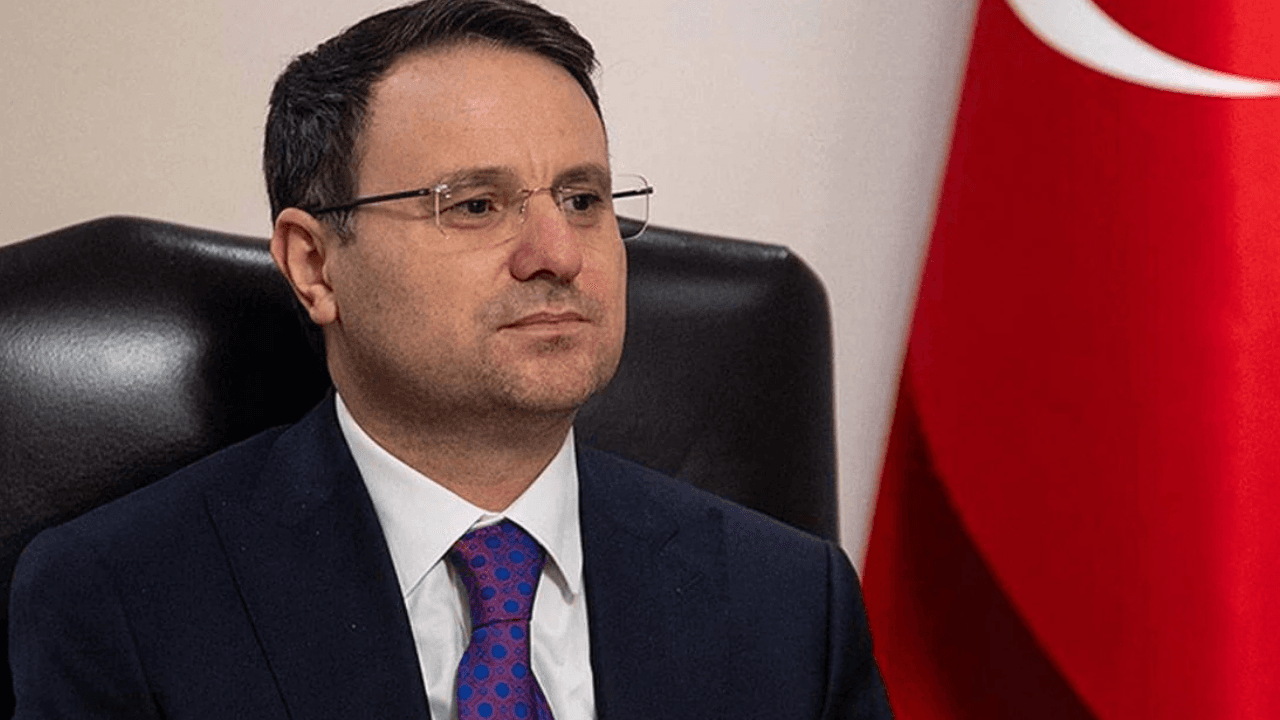 Bakan Gürlek duyurdu: Kayseri’de yeni nesil suç örgütlerine yönelik operasyonda 32 şüpheli yakalandı