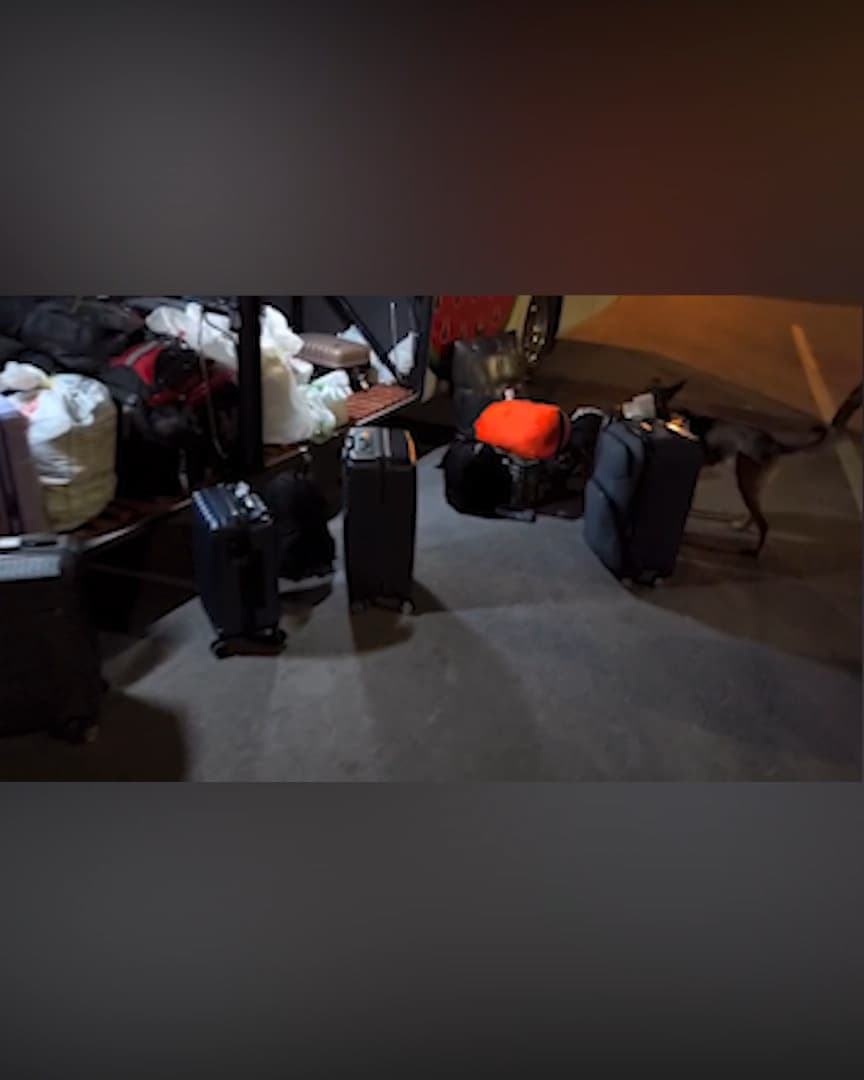Durdurulan yolcu otobüsünde 3 kilogram uyuşturucu madde ele geçirildi