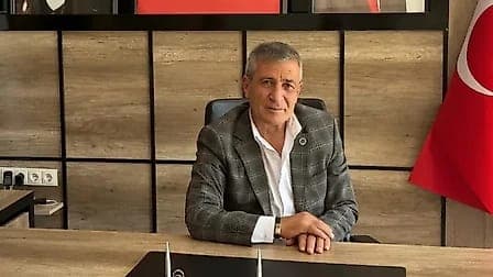 CHP'den istifa eden iki belediye başkanı AK Parti'ye katılıyor