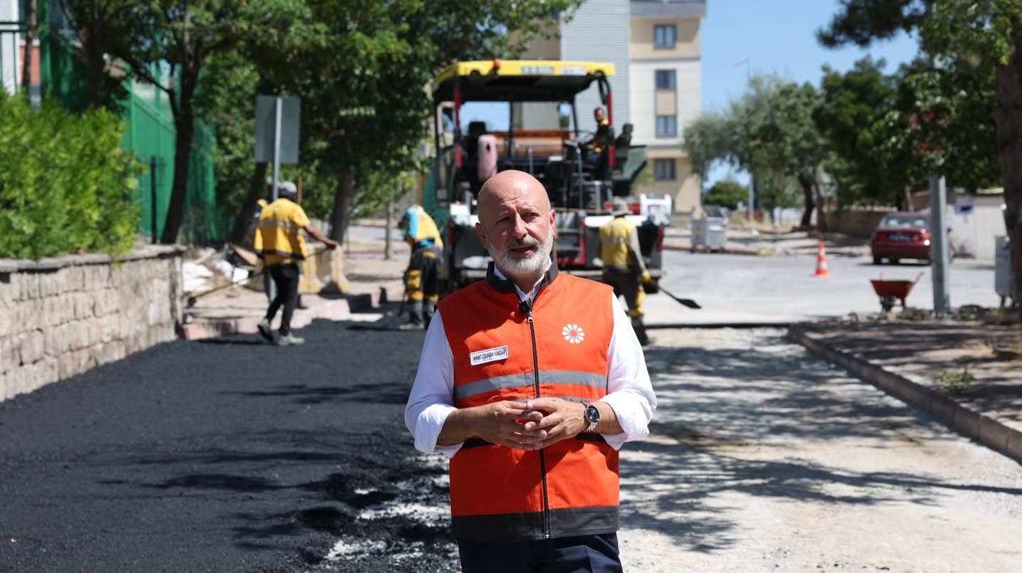 Erkilet Generalemir Mahallesi’nde asfalt, yol ve kaldırım çalışmaları sürüyor