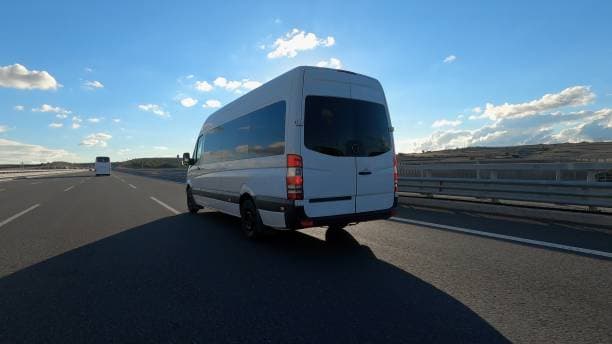 Servis ücretlerine zam geldi