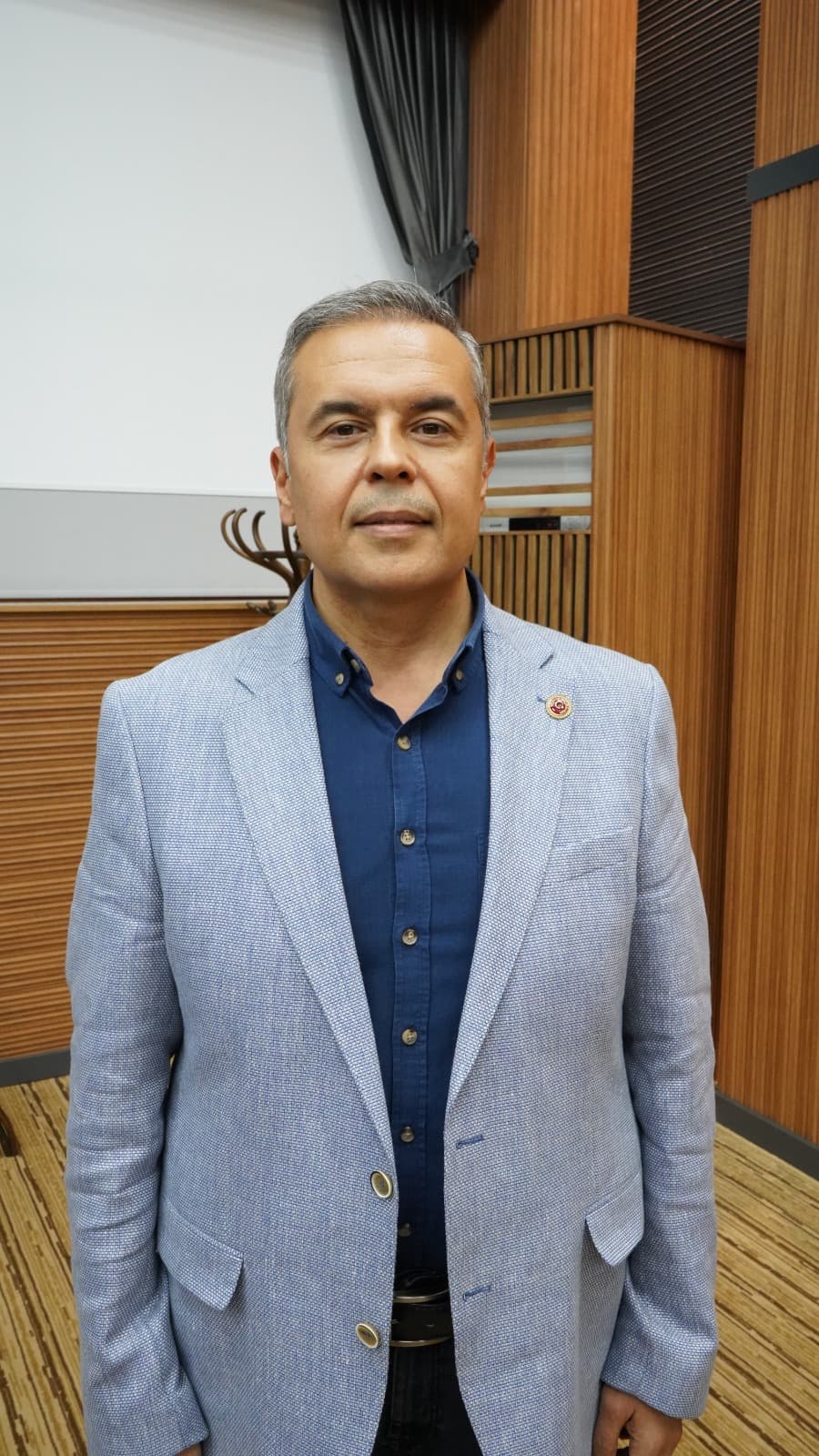 CHP’li Özer: “Esenyurt’un huzuru mu bozuluyor?”