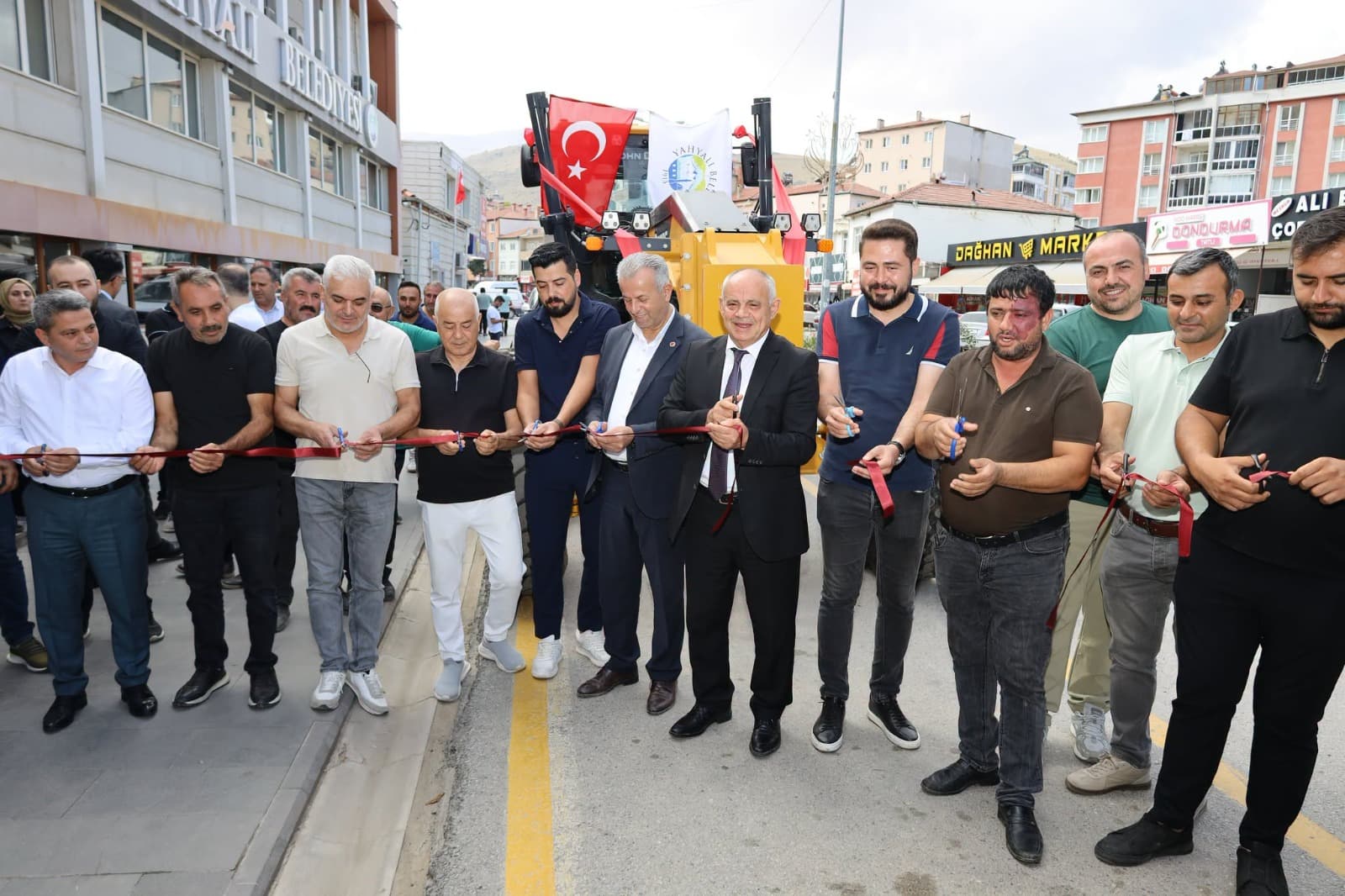 Başkan Öztürk, “Yaklaşık 75 araçlık bir filoya sahibiz”