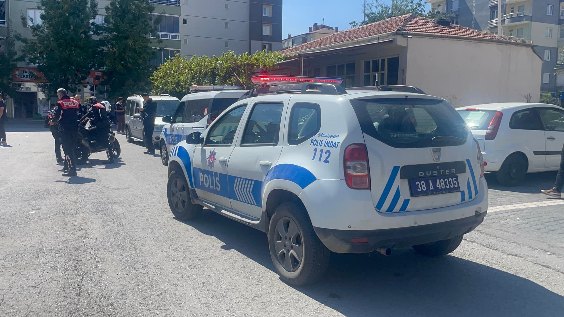 Kıraathane çalışanının silahla yaraladığı şahıs kurturalımadı